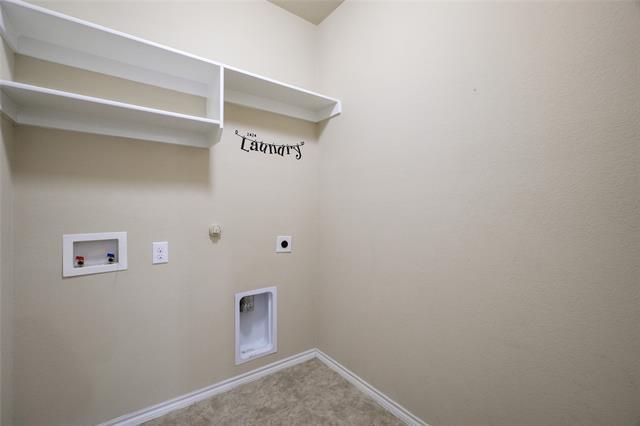 Building Photo - 15820 Oak Pointe Dr