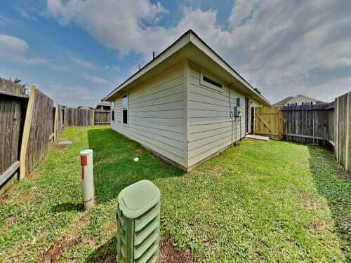 Building Photo - 12622 Mountain Daisy Rd
