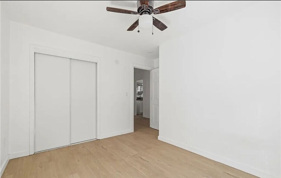 Building Photo - 38466 Sumac Ave