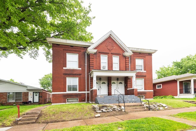 Building Photo - 6126 Vermont Ave