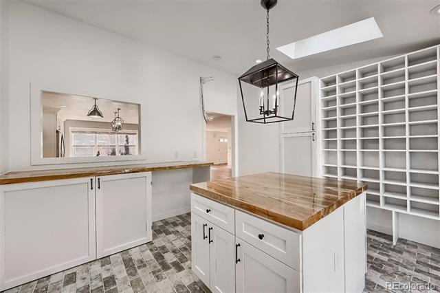 Building Photo - 9701 E Grand Ave