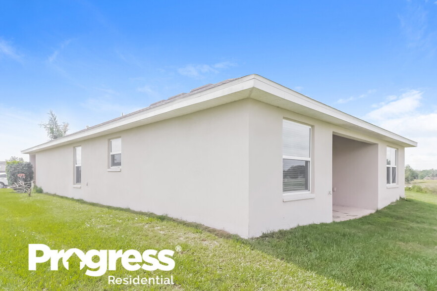 Building Photo - 7083 Lamium Ct