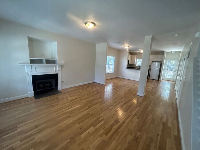 Building Photo - 168 Canal Pl Cir