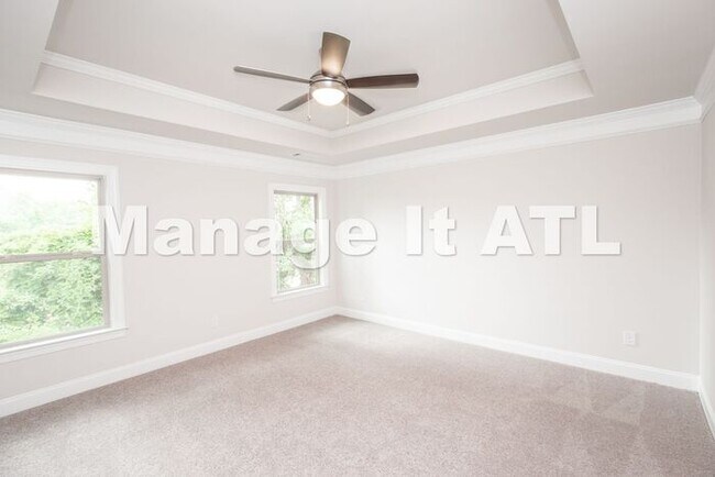 Building Photo - Brand new townhome in Chamblee