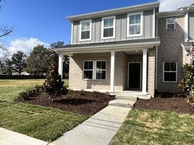 Building Photo - 204 Douglas Bend Rd