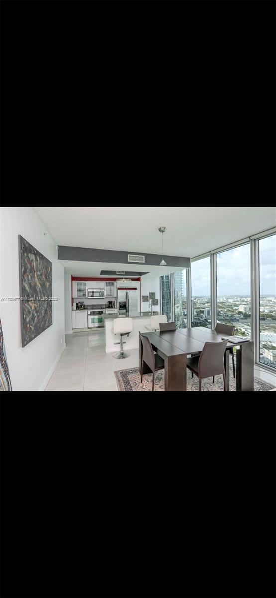 Building Photo - 888 Biscayne Blvd