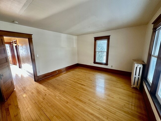 Building Photo - Spacious 3-Bedroom w/ Sundeck & In-Unit Laundry!