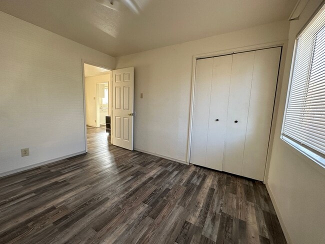 Building Photo - 4428 Altamont Dr