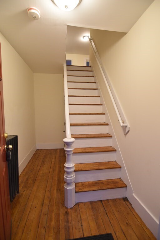 Building Photo - 20 11th St