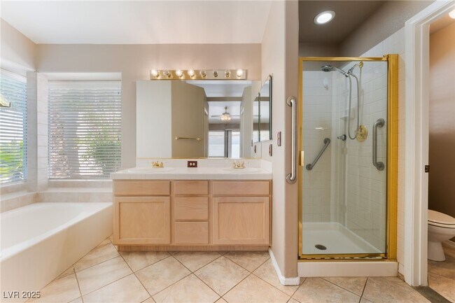 Building Photo - 8233 Arch Bay Ln