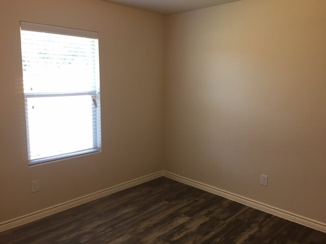 Building Photo - Garden Springs - 4020 Winter Springs Dr, F...