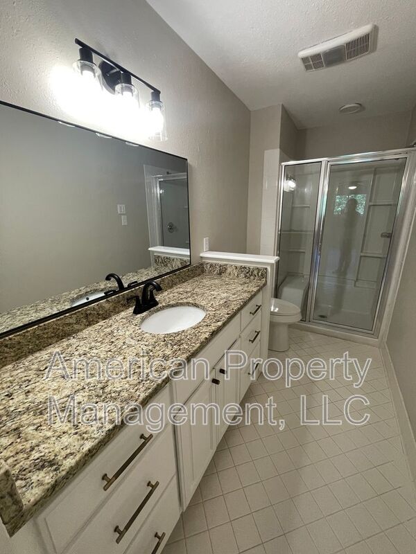 Building Photo - 7526 E 55th Pl