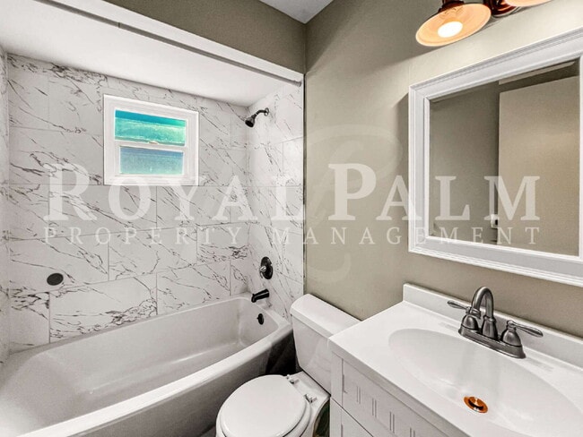 Building Photo - 18660 Miami Blvd