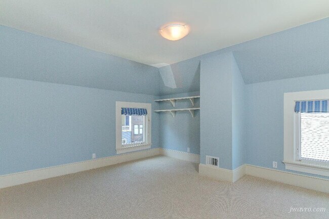 Building Photo - 1432 Willard St