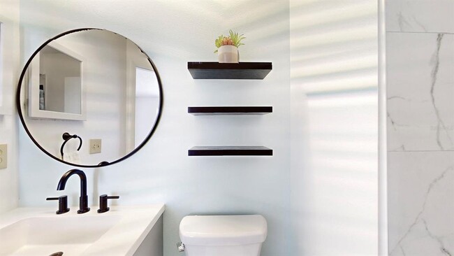 Building Photo - 6710 121st Ave N