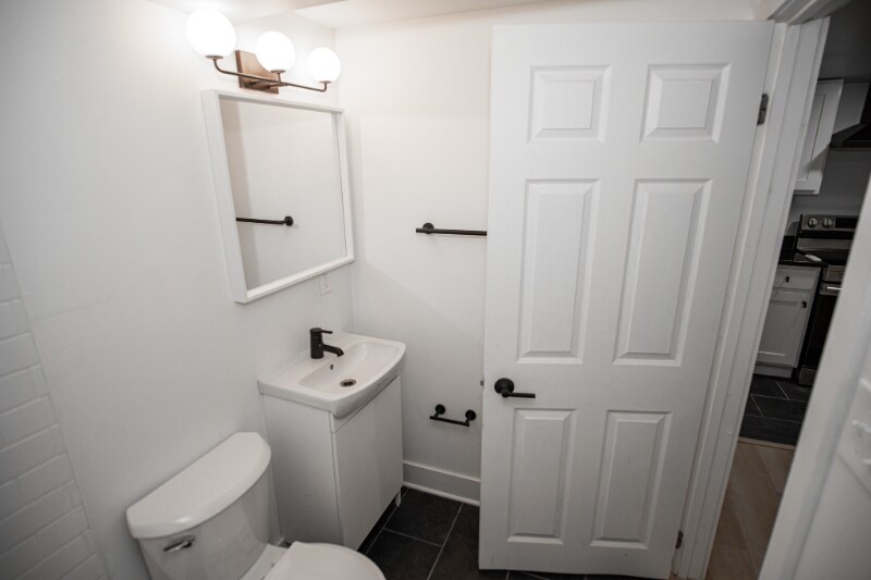 Building Photo - 1388 W 83rd St