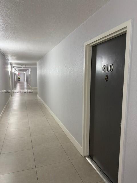 Building Photo - 9350 Fontainebleau Blvd