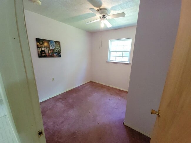 Building Photo - 11 Winding Ridge