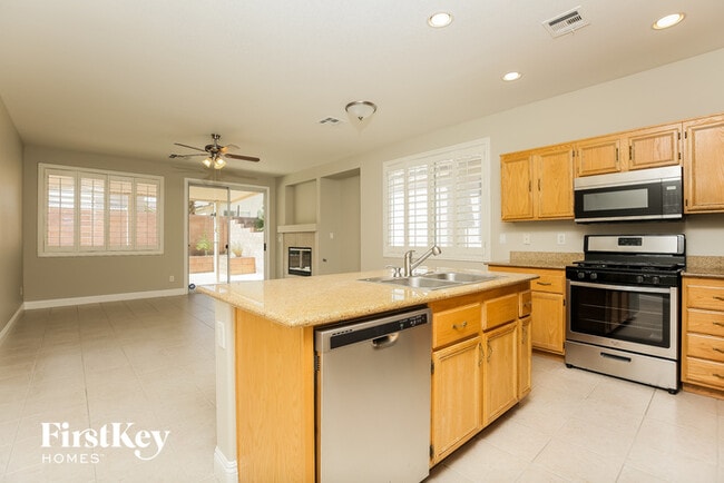 Building Photo - 7671 Almond Blossom Ct