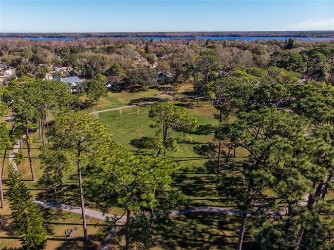 Building Photo - 2411 Bentley Dr