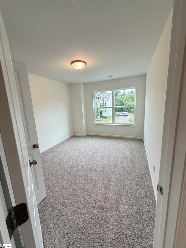 Building Photo - 218 Brochaill Ct