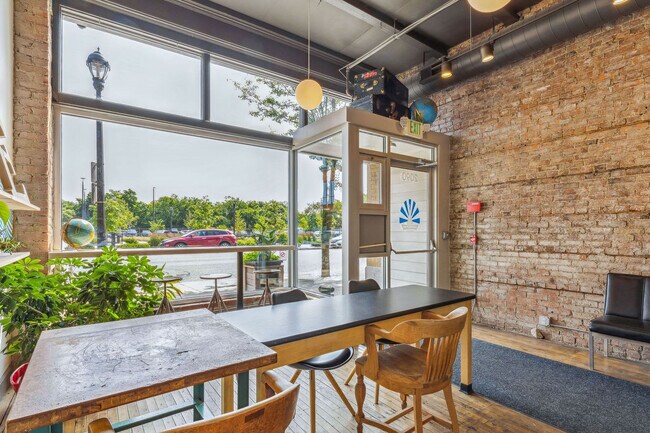 Building Photo - 2078 W 25th St