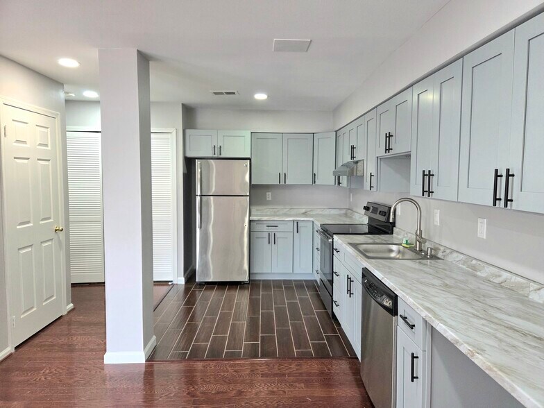 Building Photo - 5903 Havener House Way