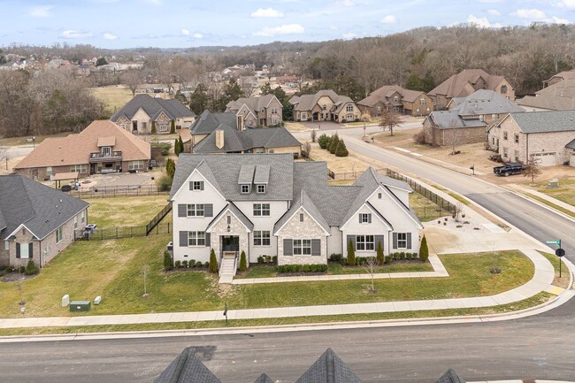 Building Photo - 805 Regimental Dr