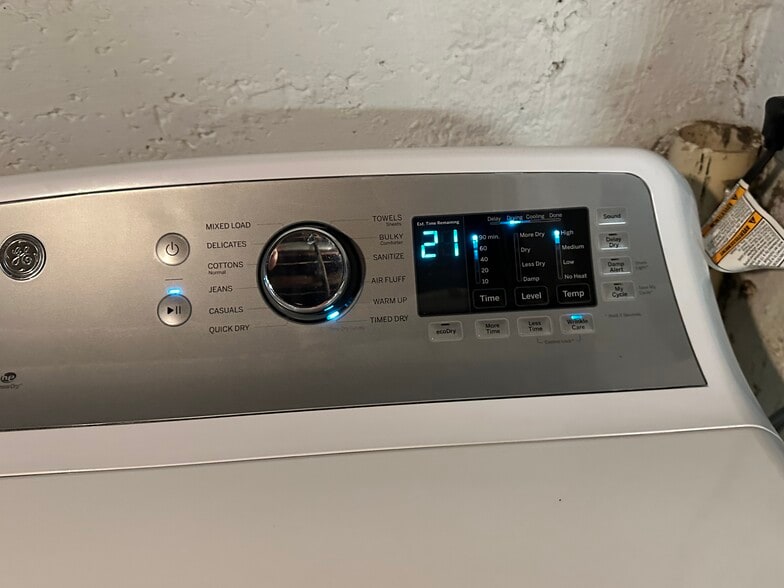 GE dryer - 2229 Coventry Rd