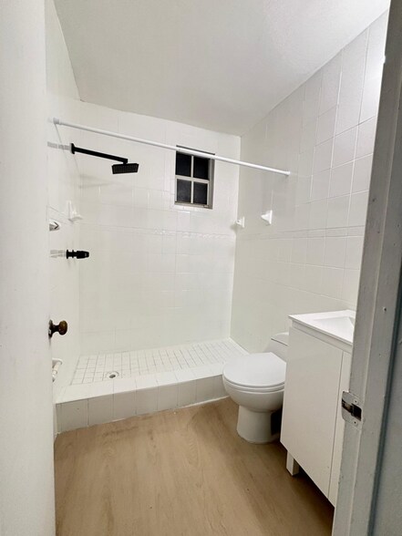 Building Photo - 2035 NW 26th St