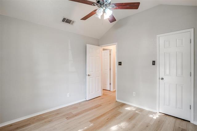 Building Photo - 543 Thistle Meade Cir
