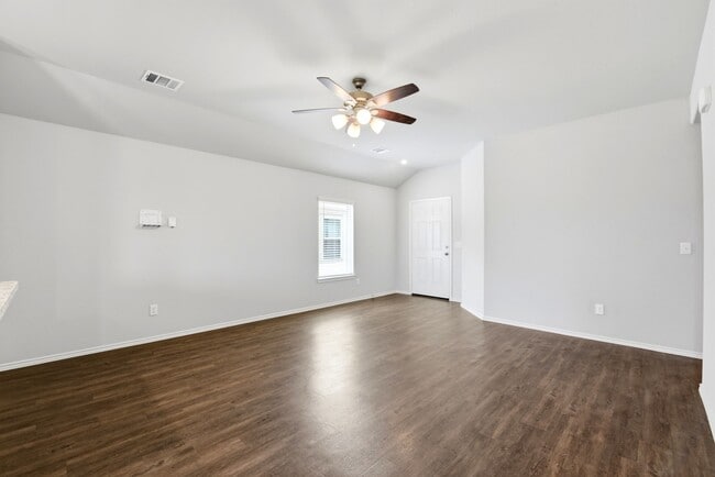 Building Photo - 363 Cumberland Forest Dr