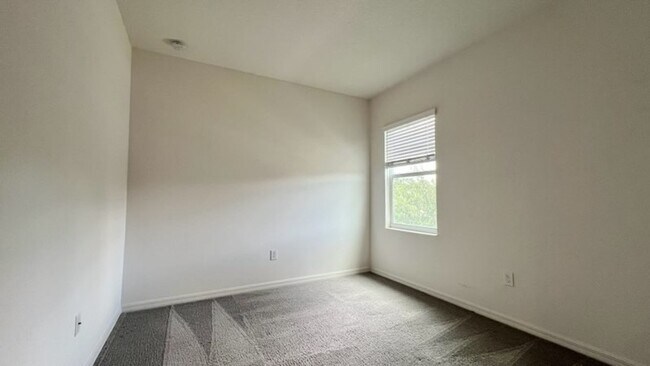 Building Photo - 7670 Bowery Dr