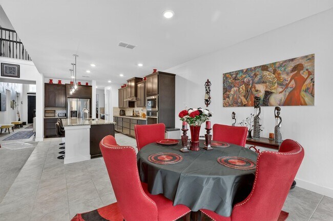 Building Photo - 21711 Emerton Cres Wy