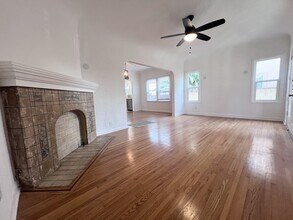 Building Photo - 4626 6th Ave