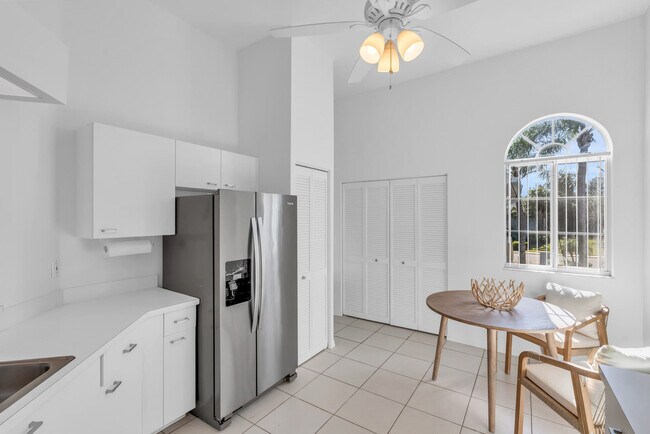 Building Photo - 2841 Citrus Lake Dr