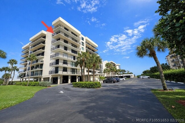 Building Photo - 3460 S Ocean Blvd