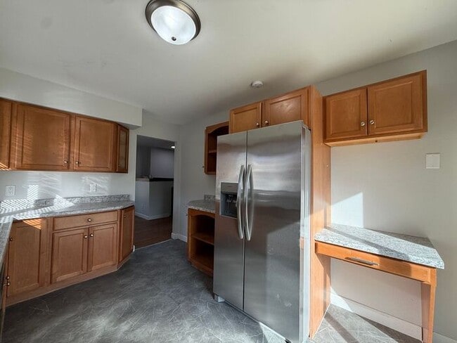 Building Photo - $3,200 | 5 Bedroom, 3 Bathroom House | No Pets | Available for Immediate Move In!