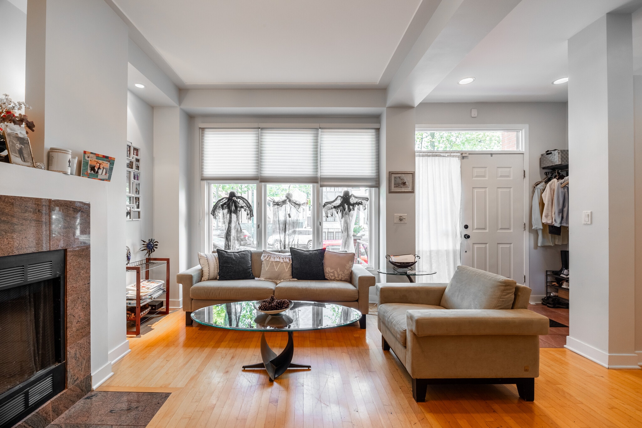 Building Photo - 1723 N Wood St