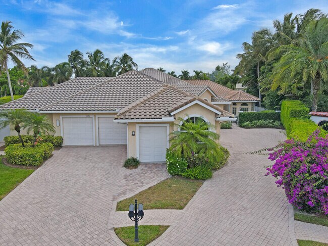 Building Photo - 14300 Calypso Ln