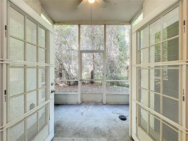 Building Photo - 145 Reserve Cir