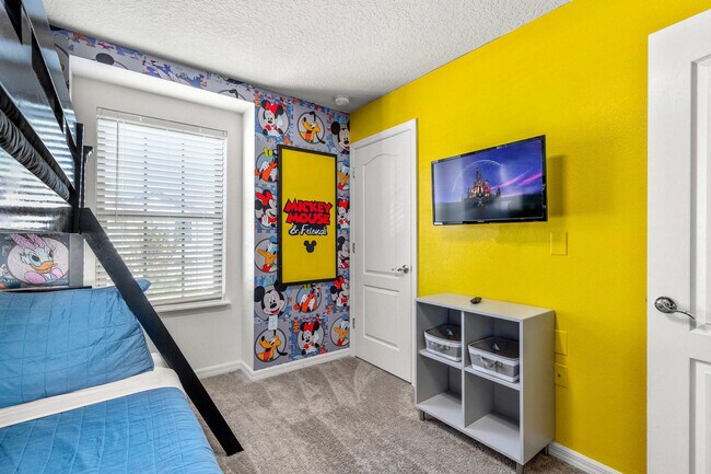 Building Photo - 1978 Majorca Dr