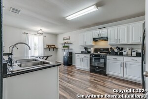 Building Photo - 5619 Red Canyon