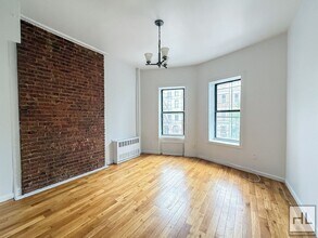 Building Photo - BEDFORD AVENUE / Studio / Crown Heights