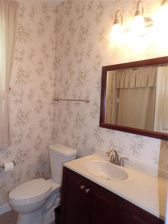 Building Photo - 2732 Royal Palm Dr