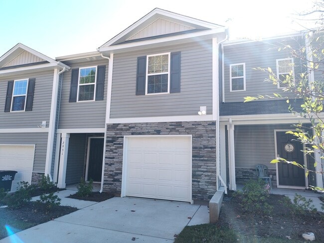 Gorgeous , New Townhome located in Mallar... - Gorgeous , New Townhome  located in Mallar...