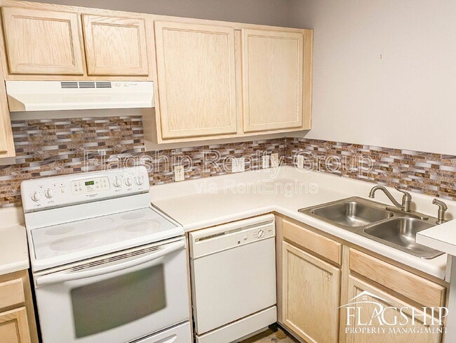 Building Photo - 531-B Spring Forest Rd
