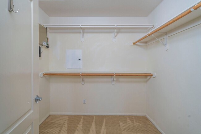 Building Photo - 21603 Glen Canyon Pl