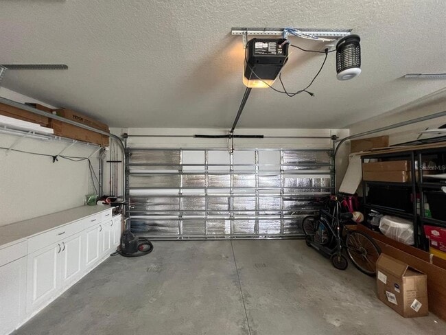 Building Photo - 10829 Wooded Acre Aly