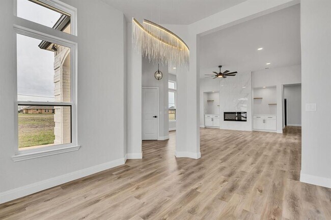 Building Photo - 157 Country Pl Ln